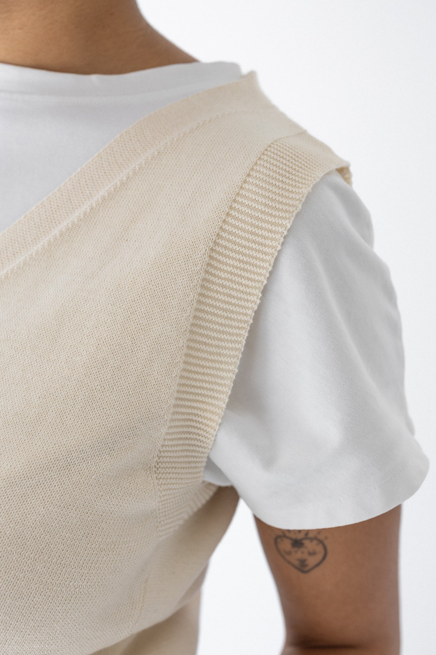 Cotton waistcoat ecru